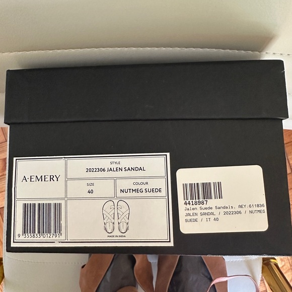 A. Emery Jalen Sandals Nutmeg Suede 40IT Like New!! With Box - Picture 10 of 10